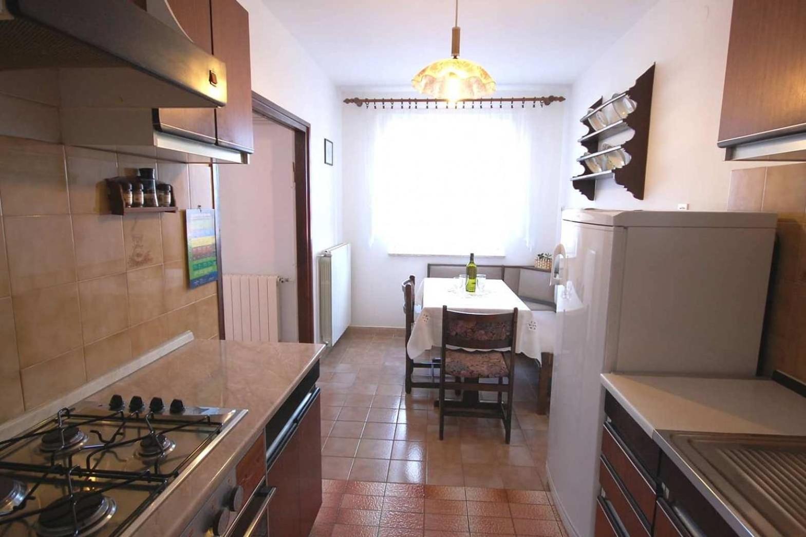 Apartments With A Parking Space Njivice, Krk - 21858 المظهر الخارجي الصورة