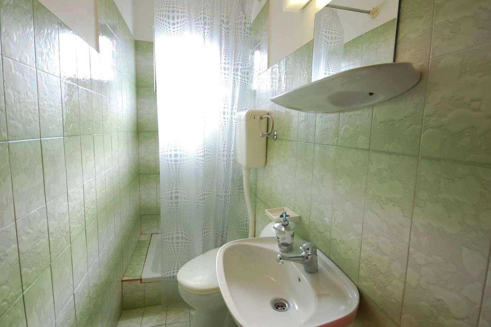Apartments With A Parking Space Njivice, Krk - 21858 المظهر الخارجي الصورة